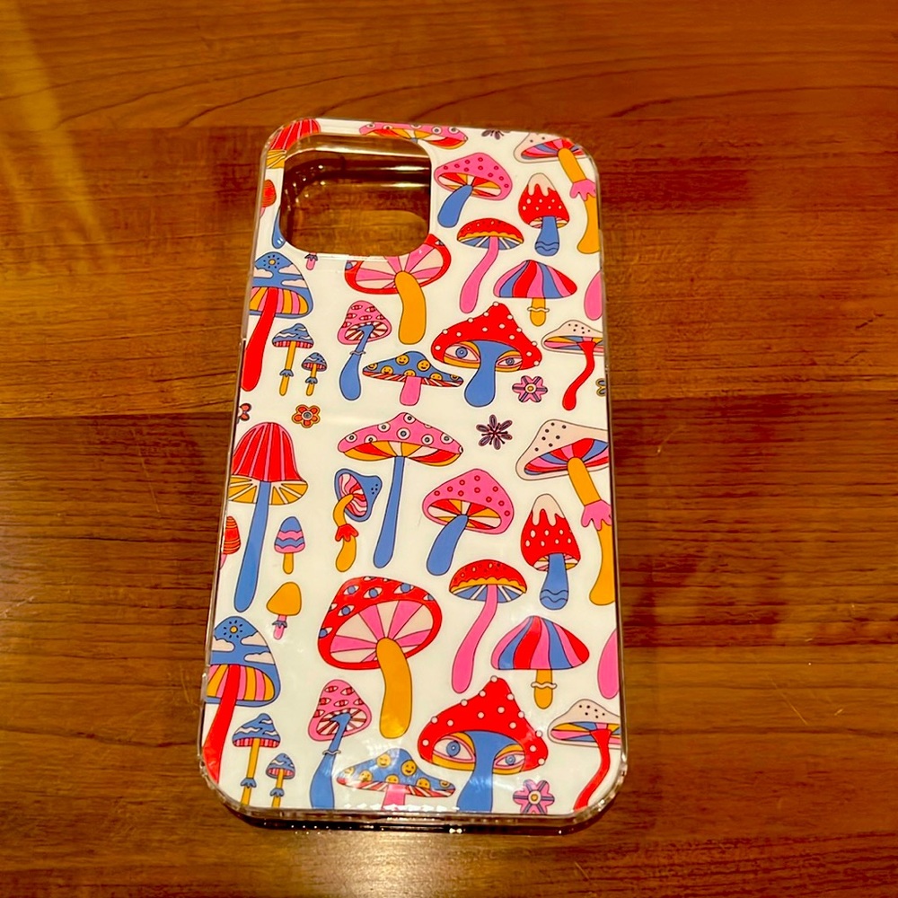 Sarina iPhone 13 Pro max / 12 pro max mushroom decal cell phone case